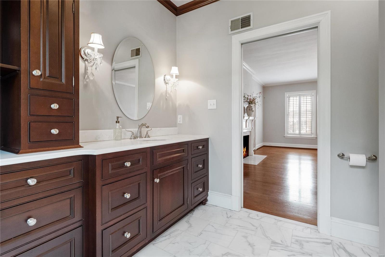 Hunters Grove - Residential