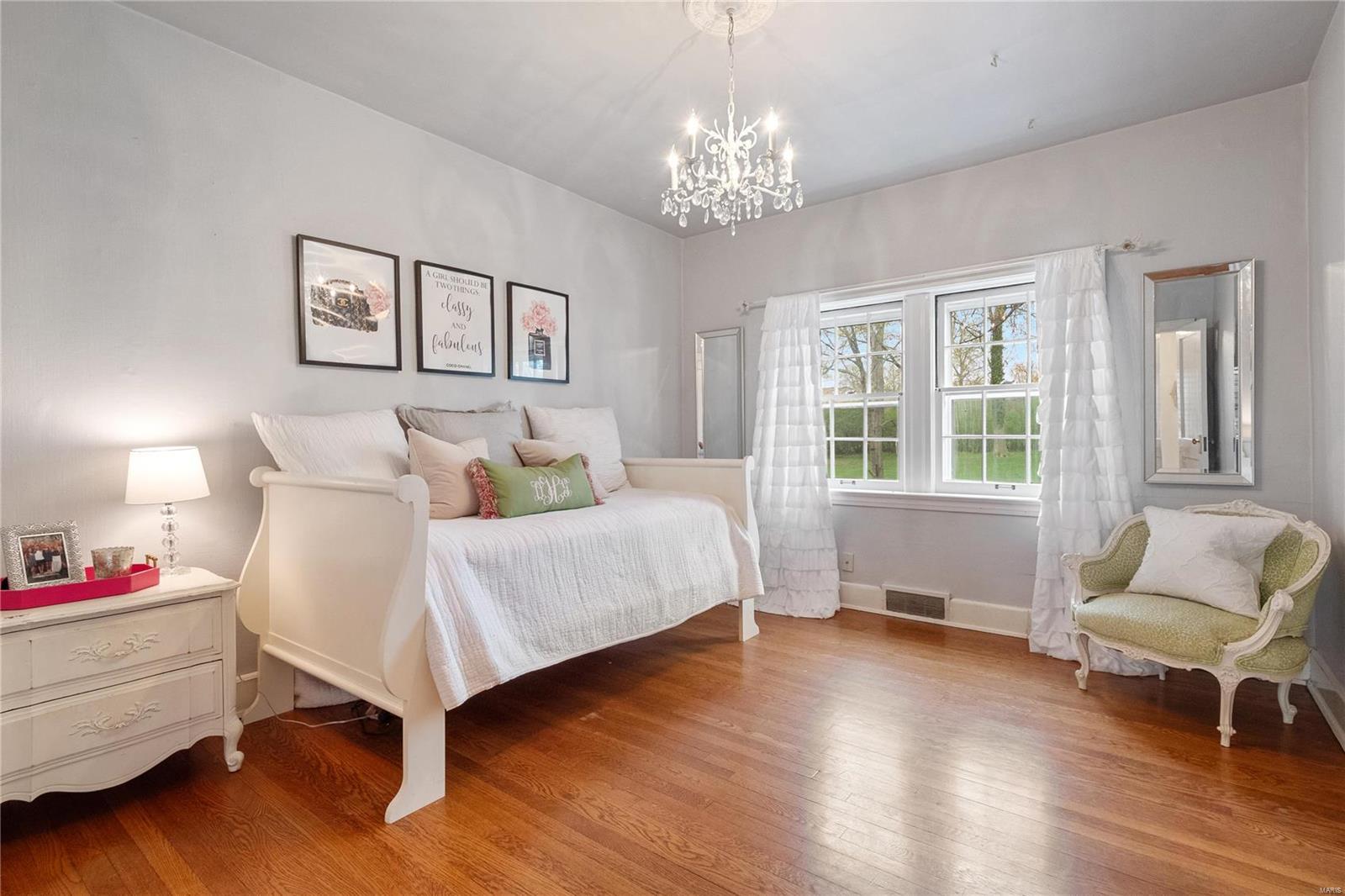 Hunters Grove - Residential