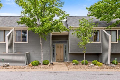 45 S Lionshead Drive Innsbrook MO 63390