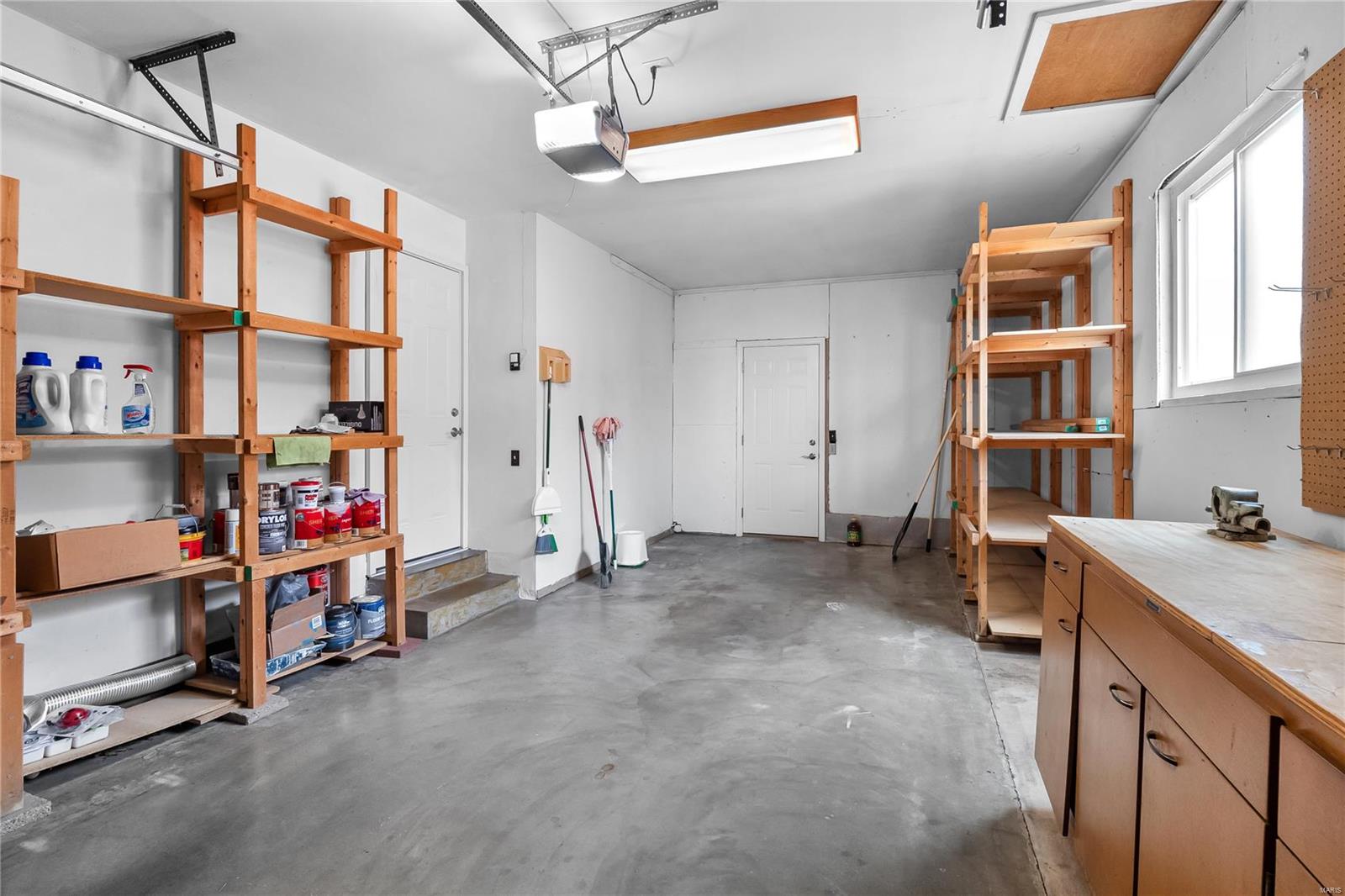 St Louis, Missouri 63125, United States, 3 Bedrooms Bedrooms, ,2 BathroomsBathrooms,Residential,Pending,101913