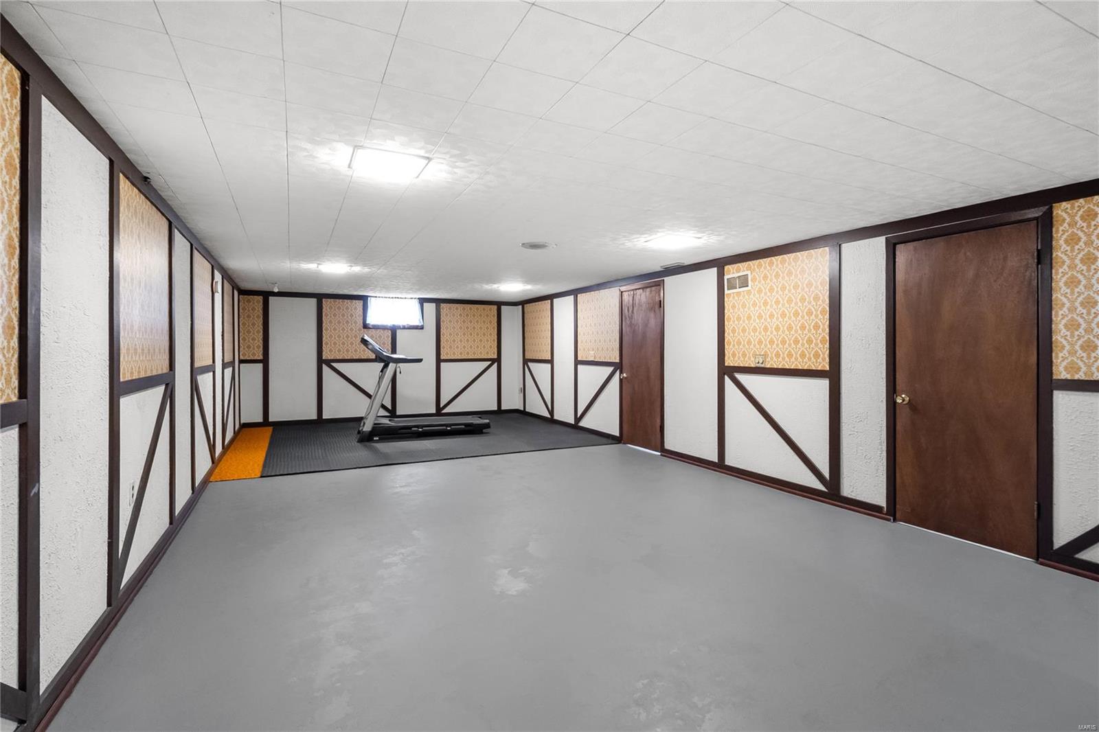 St Louis, Missouri 63125, United States, 3 Bedrooms Bedrooms, ,2 BathroomsBathrooms,Residential,Pending,101913