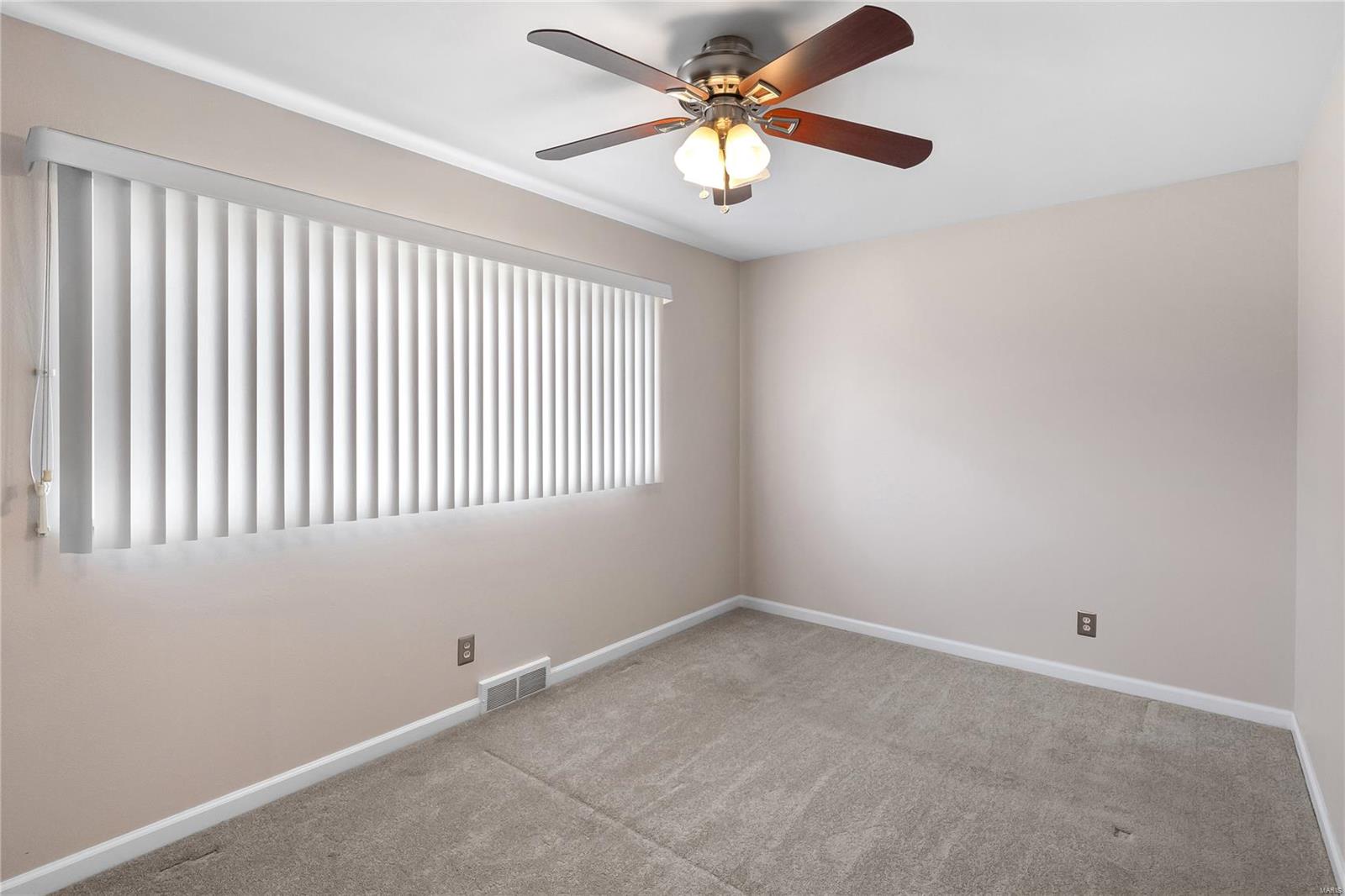 St Louis, Missouri 63125, United States, 3 Bedrooms Bedrooms, ,2 BathroomsBathrooms,Residential,Pending,101913