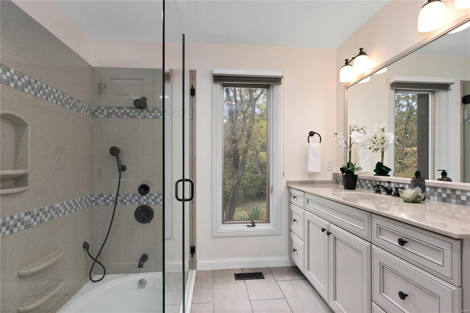 Ladue Pines 4 - Residential