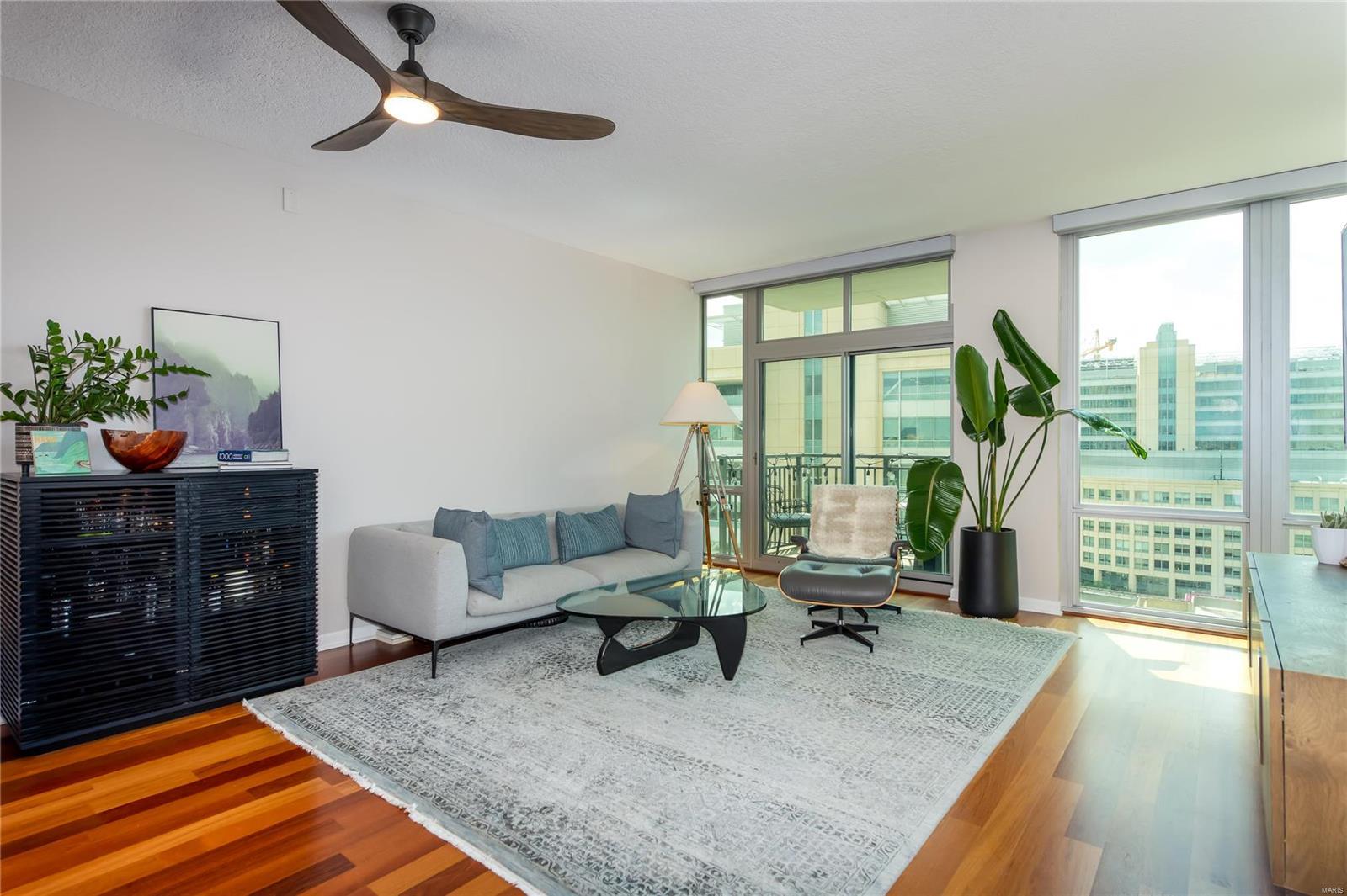 Park East Tower - Residential