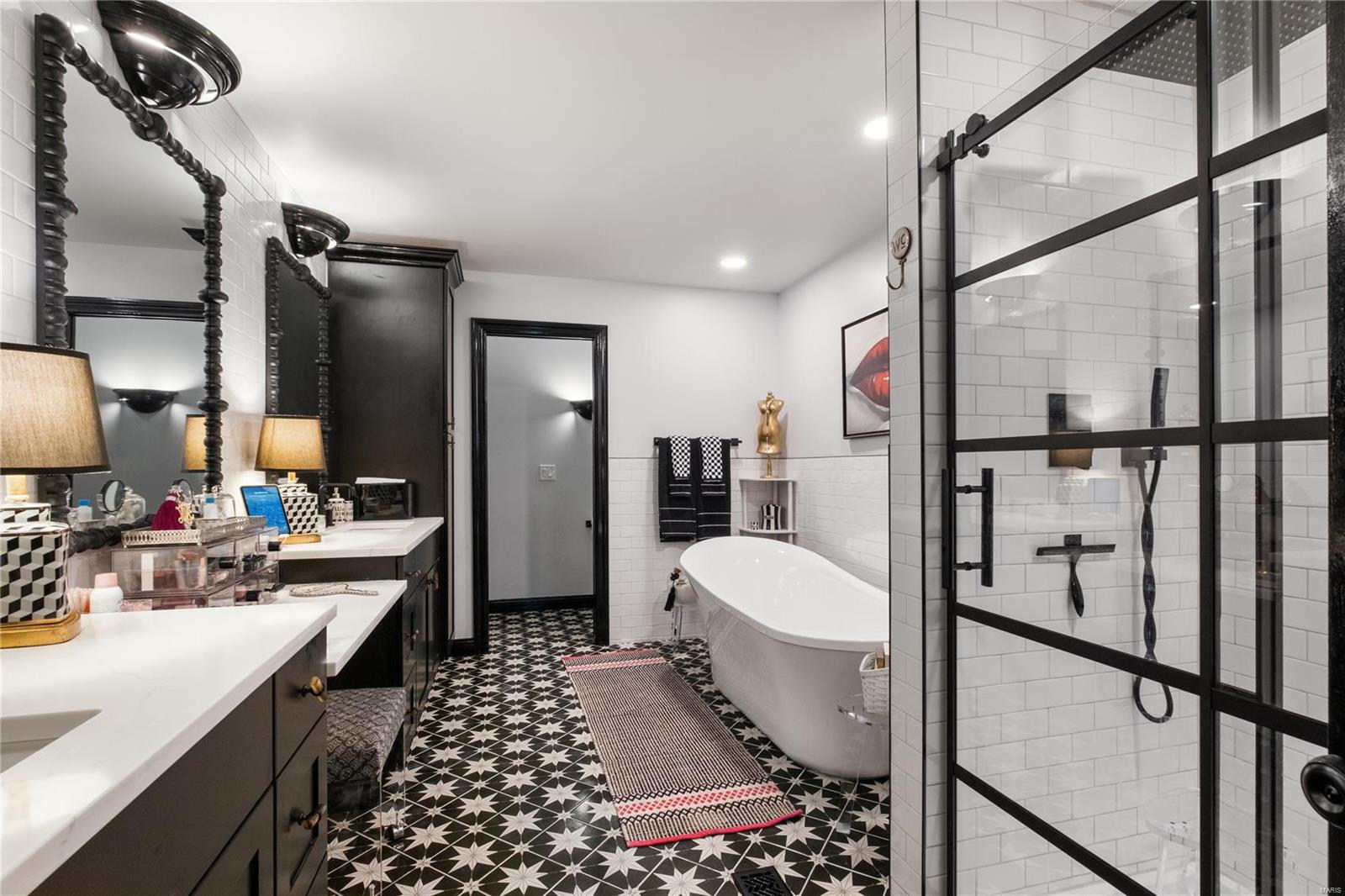 Brighton Way Twnhms A Condo - Residential