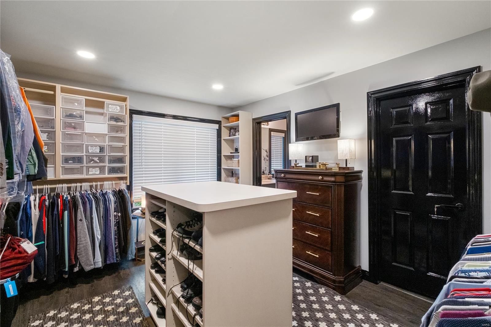 Brighton Way Twnhms A Condo - Residential