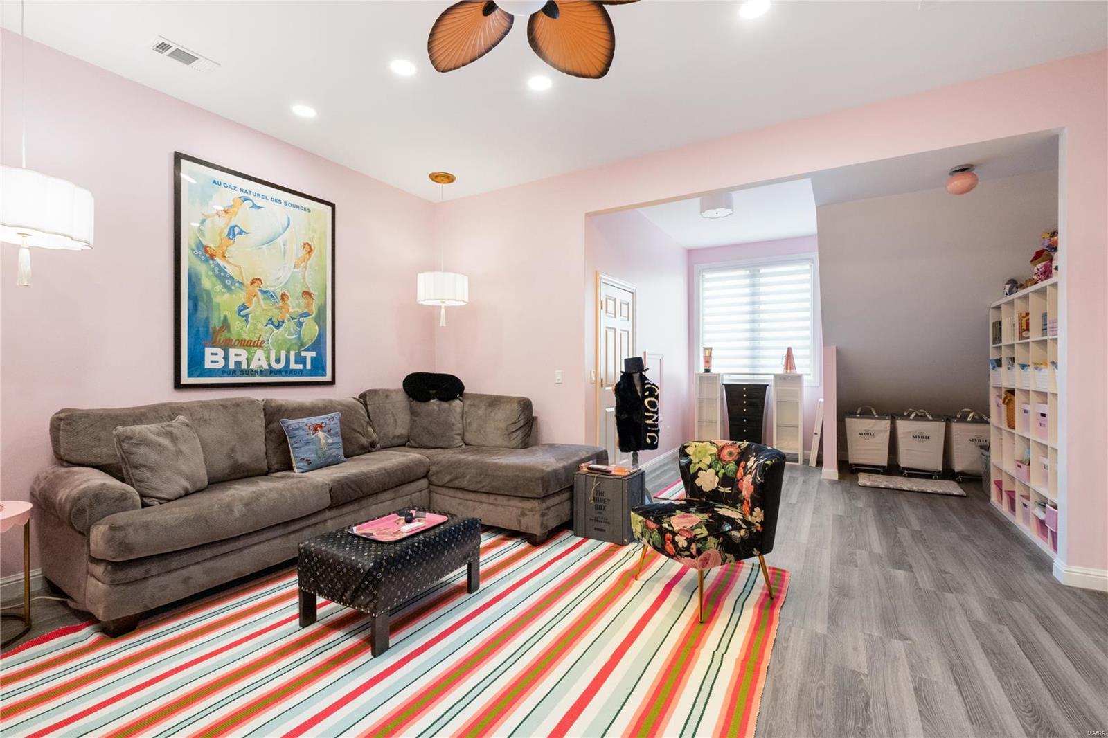 Brighton Way Twnhms A Condo - Residential