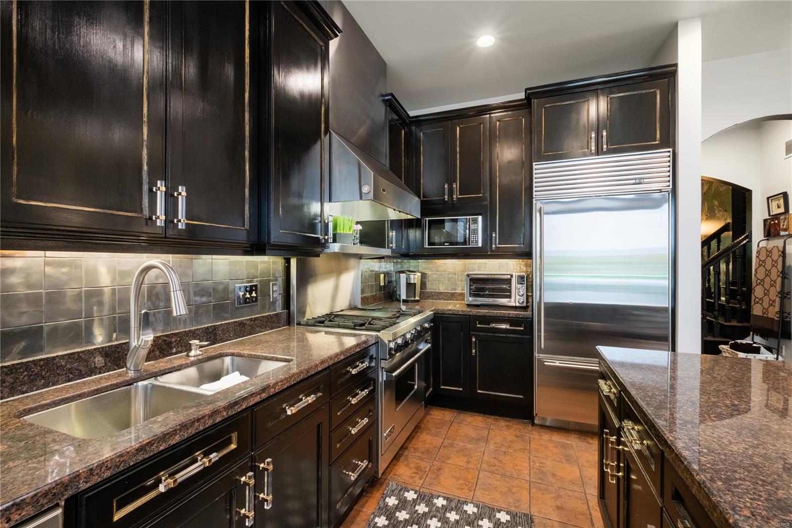 Brighton Way Twnhms A Condo - Residential