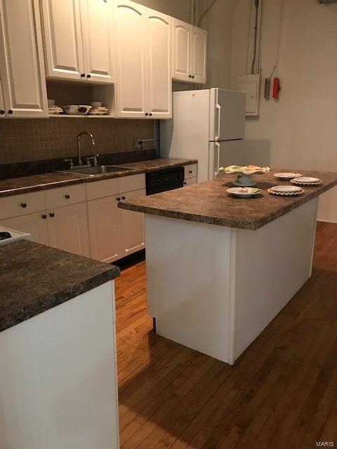 King Bee Lofts - Residential Lease
