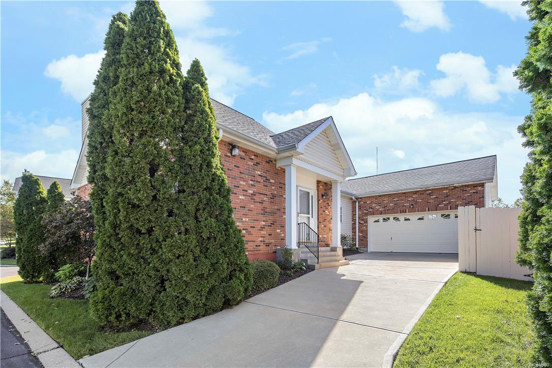 Villas At Kenrick - Residential