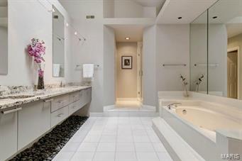 North Pointe Clayton - Residential