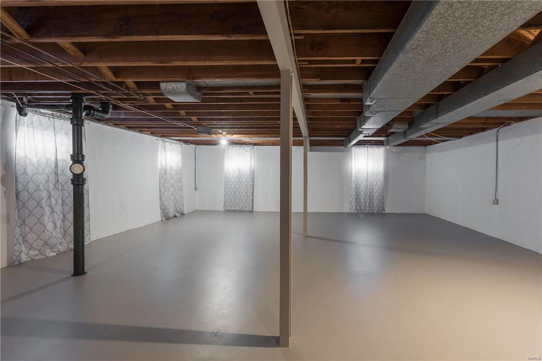 Heege Manor - Residential