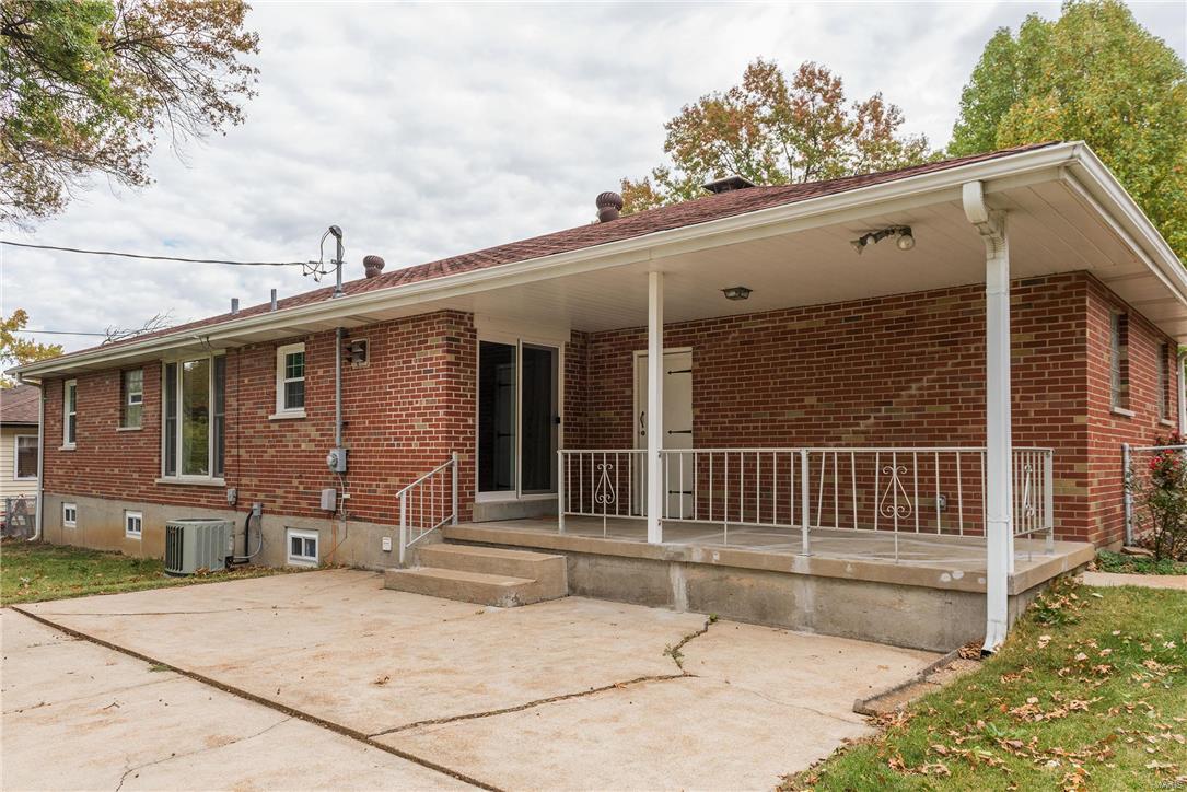 Heege Manor - Residential