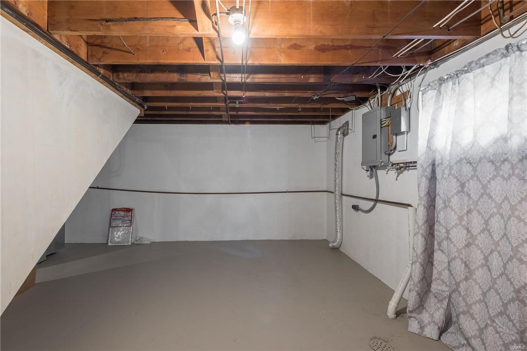 Heege Manor - Residential