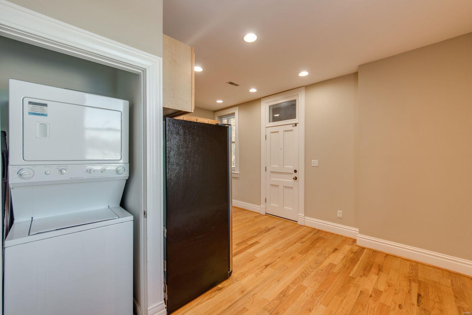 1901 Lofts - Residential