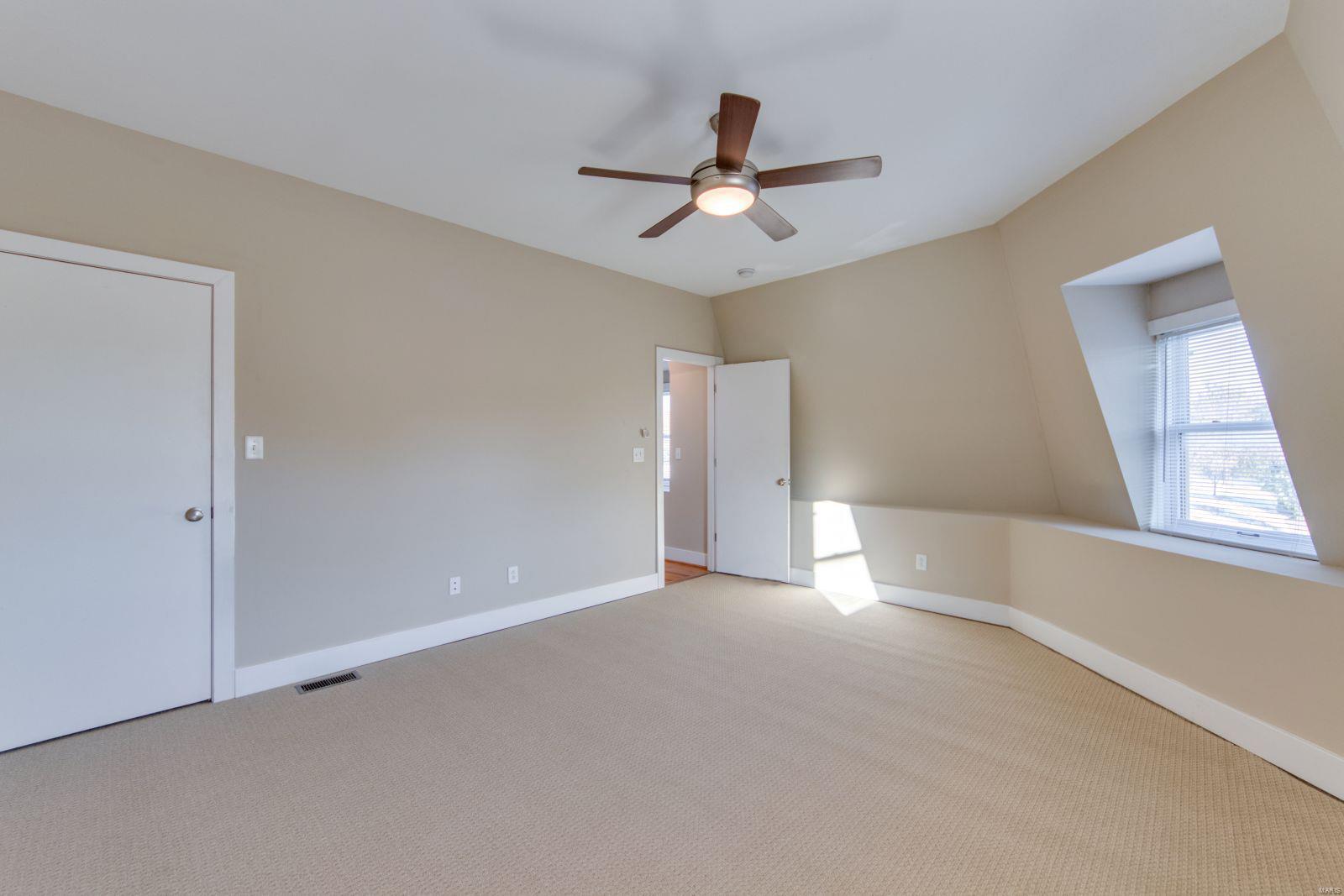 1901 Lofts - Residential