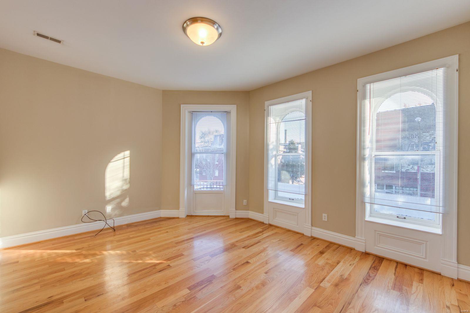 1901 Lofts - Residential