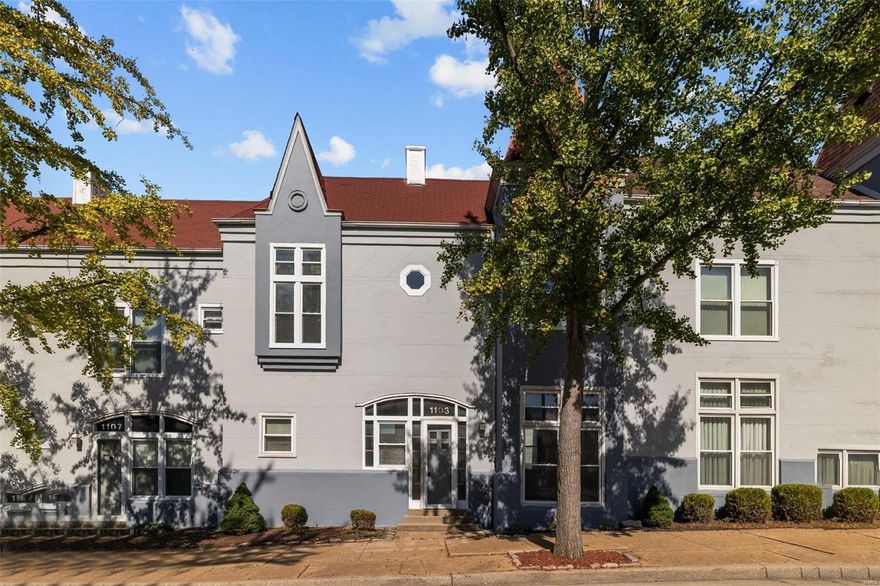 1103 Biddle Street | 2 Bed, 2 Bath Condo | Downtown St. Louis - Discover the potential in this spacious 2 bed, 2 bath condo, offering over 1,200 square feet in the heart of downtown St. Louis. Perfect for city dwellers seeking a vibrant urban lifestyle, this home features solid bones and is ready for your personal touch. Priced well below market value, it’s a fantastic opportunity to invest in sweat equity and create a space uniquely your own. Don’t miss out—schedule a visit to explore this incredible opportunity! Location: Downtown