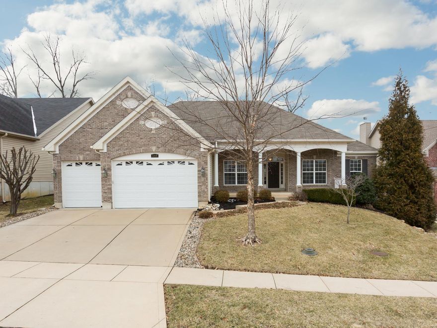 DESIGNED TO IMPRESS! Custom! Quality! Luxury! This custom built ranch home has all the bells and whistles! Located in prestigious Williams Creek Community will not last long! Over 2700 square feet of living space on main level located at end of cul de sac backing to wooded views! Outstanding features include: newer hardwood floors on main level, spacious dining room, large living room with gas fireplace, gorgeous kitchen with custom cabinets, large pantry, beautiful counter tops and backsplash, open to oversized hearth room with access to huge composite deck, huge master suite with luxury master bathroom that was just recently renovated, main floor laundry with custom cabinetry, custom blinds thru out, 2nd full bath recently renovated as well, California closet systems in all main closets, in ground sprinkler system , attached 3 car garage, covered front porch , mature landscaping and so much more! Put this beauty on your must see list today! Over $100,000 in options at construction ! Additional Rooms: Sun Room