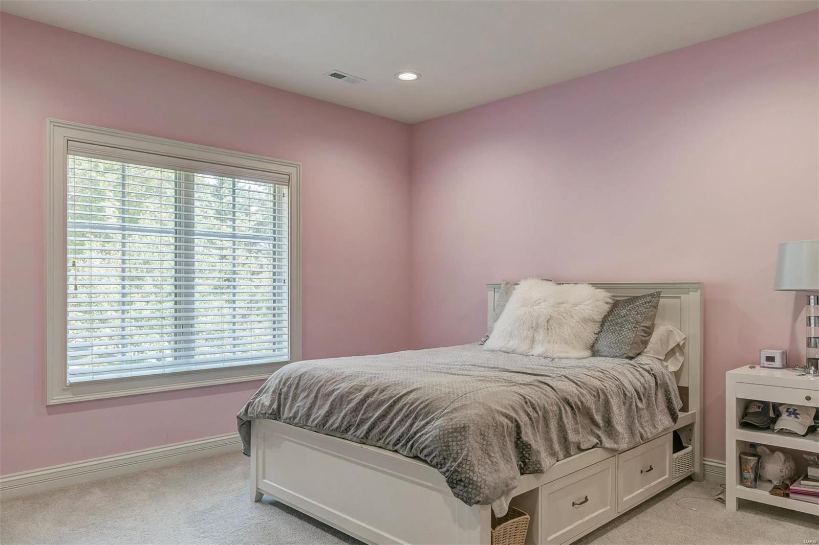 Westwood On Ladue 1 - Residential