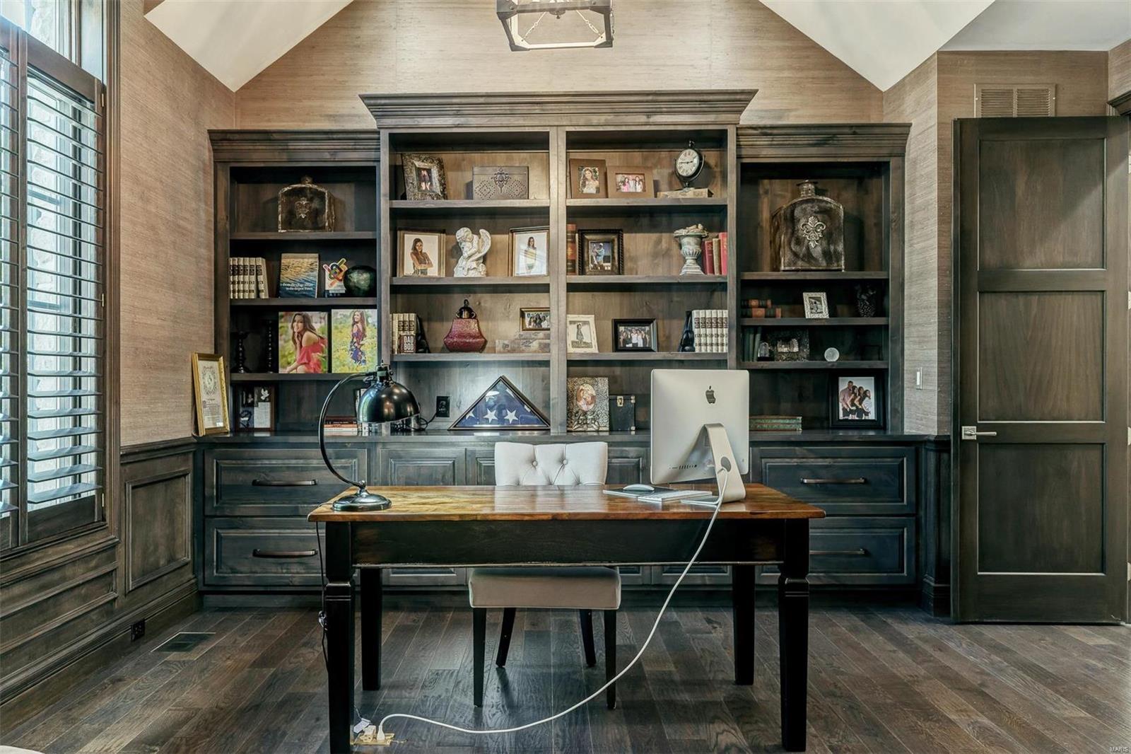 Westwood On Ladue 1 - Residential