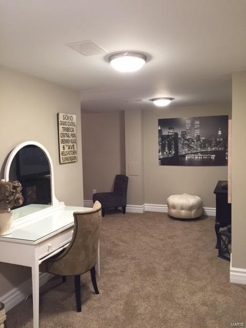 Villas At Meadowbrook The - Residential