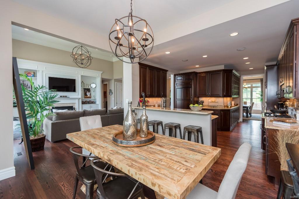 Villas At Meadowbrook The - Residential