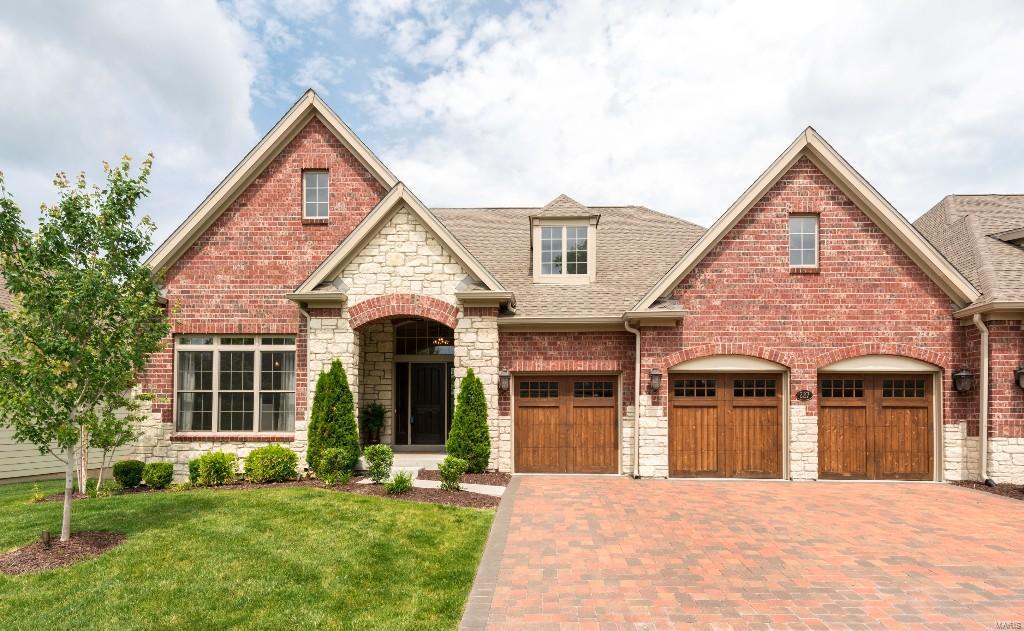 Villas At Meadowbrook The - Residential