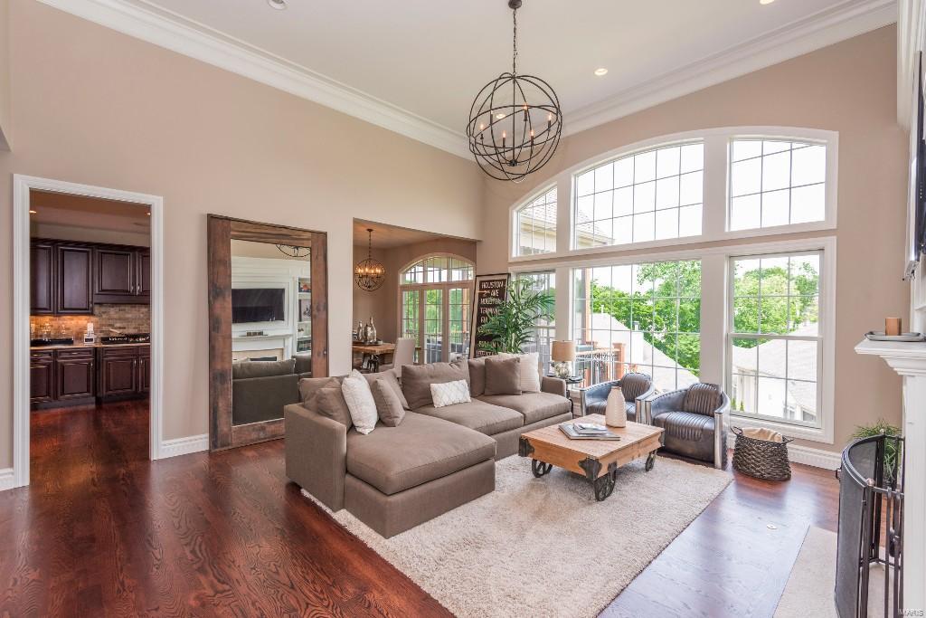 Villas At Meadowbrook The - Residential