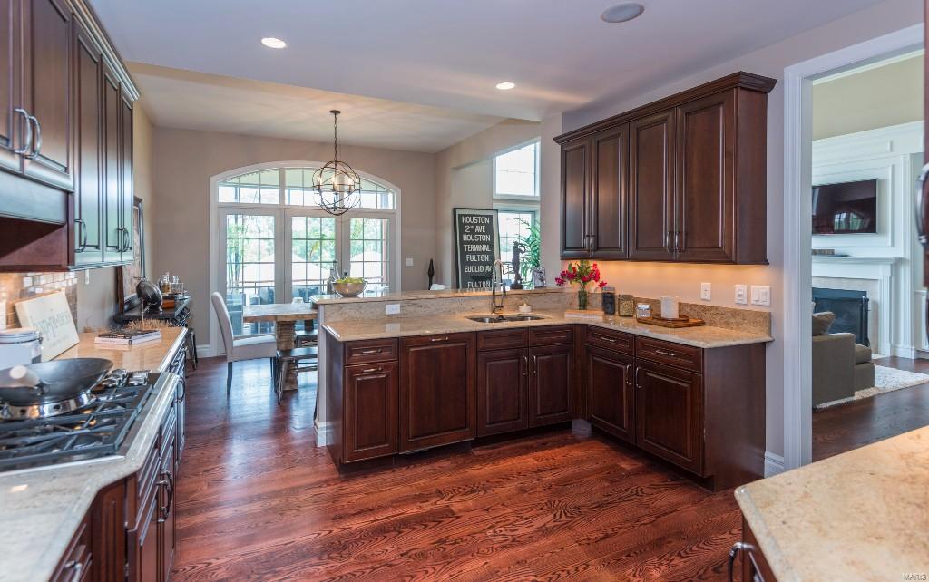 Villas At Meadowbrook The - Residential