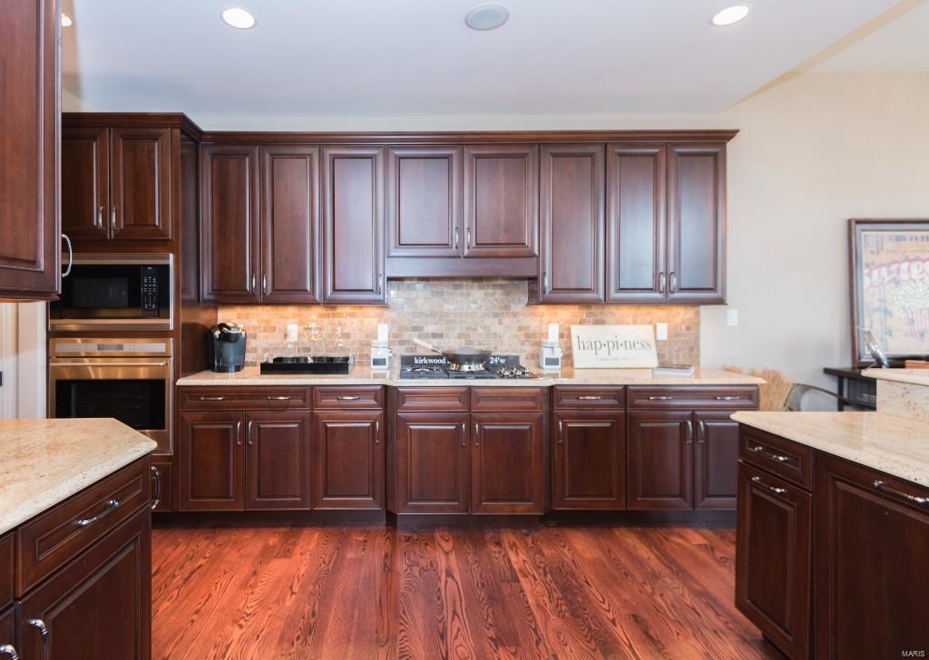 Villas At Meadowbrook The - Residential