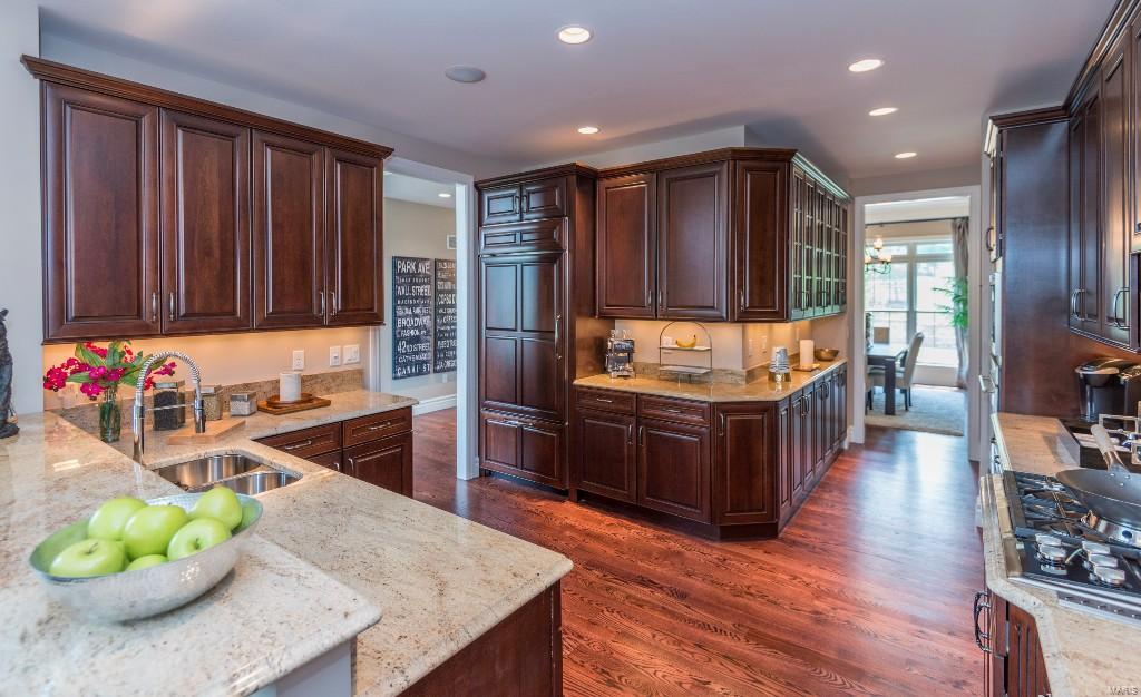 Villas At Meadowbrook The - Residential