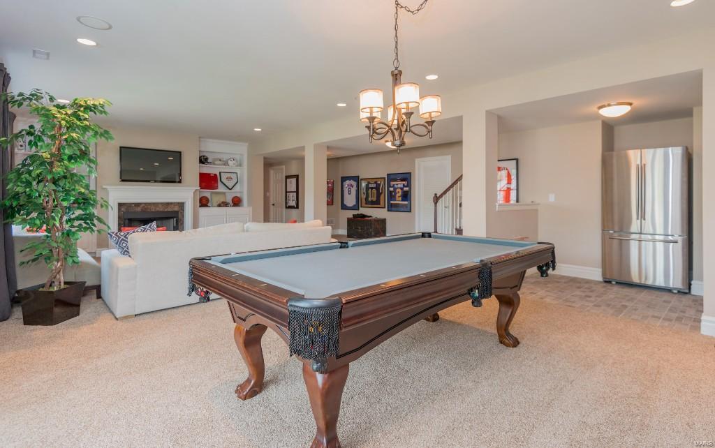 Villas At Meadowbrook The - Residential