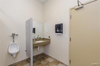 Caroline M Bates Farm - Commercial Sale