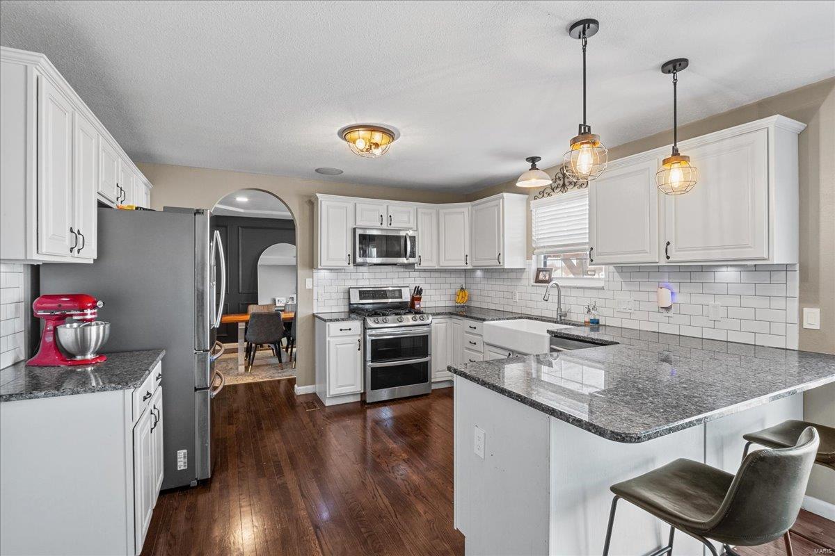 Troy, Illinois 62294, United States, 3 Bedrooms Bedrooms, ,3 BathroomsBathrooms,Residential,Pending,13316