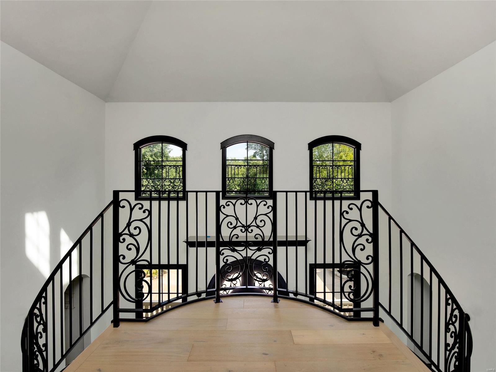 Ridgecreek Estate - Residential