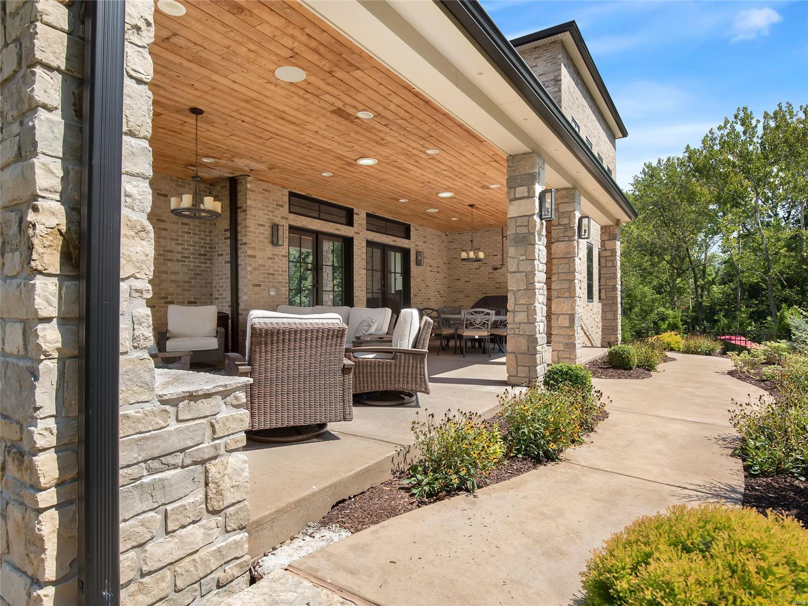 Ridgecreek Estate - Residential