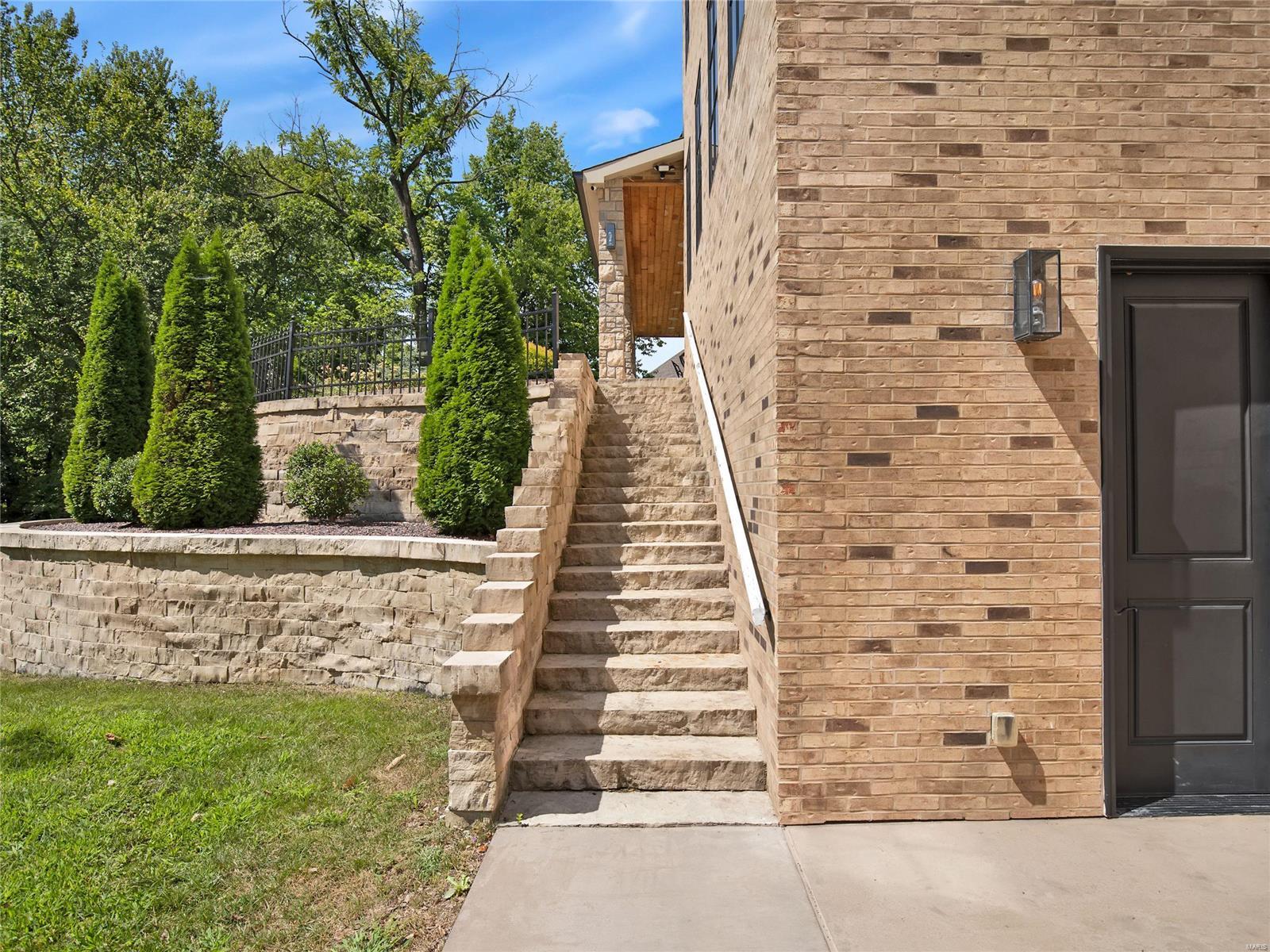 Ridgecreek Estate - Residential