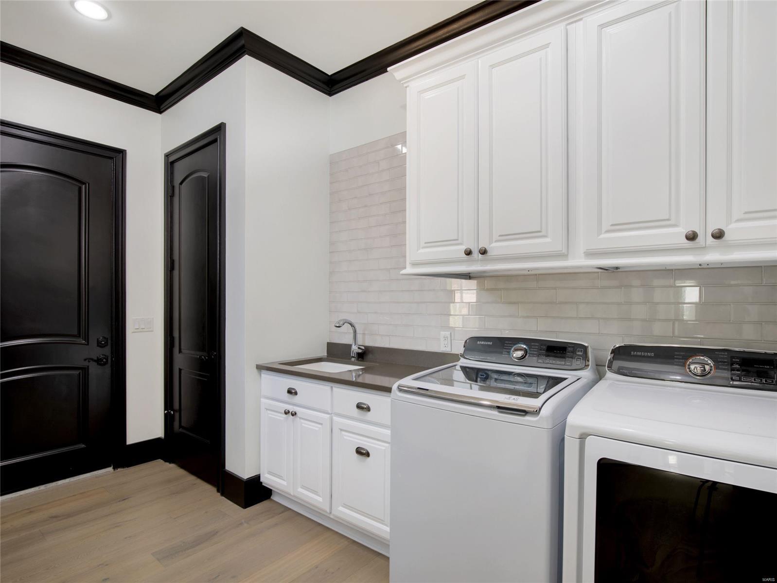 Ridgecreek Estate - Residential