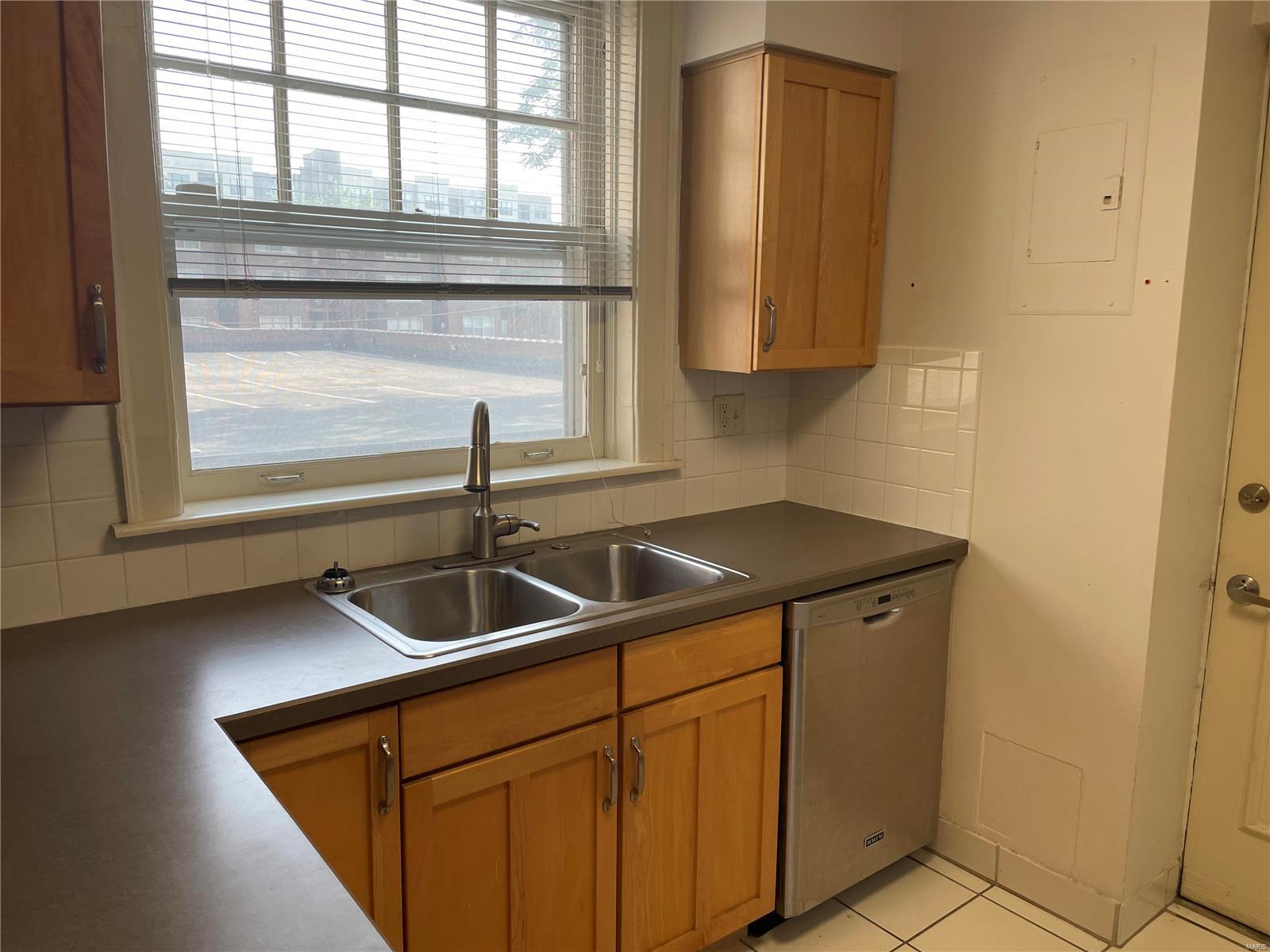 Randolph Condos - Residential Lease