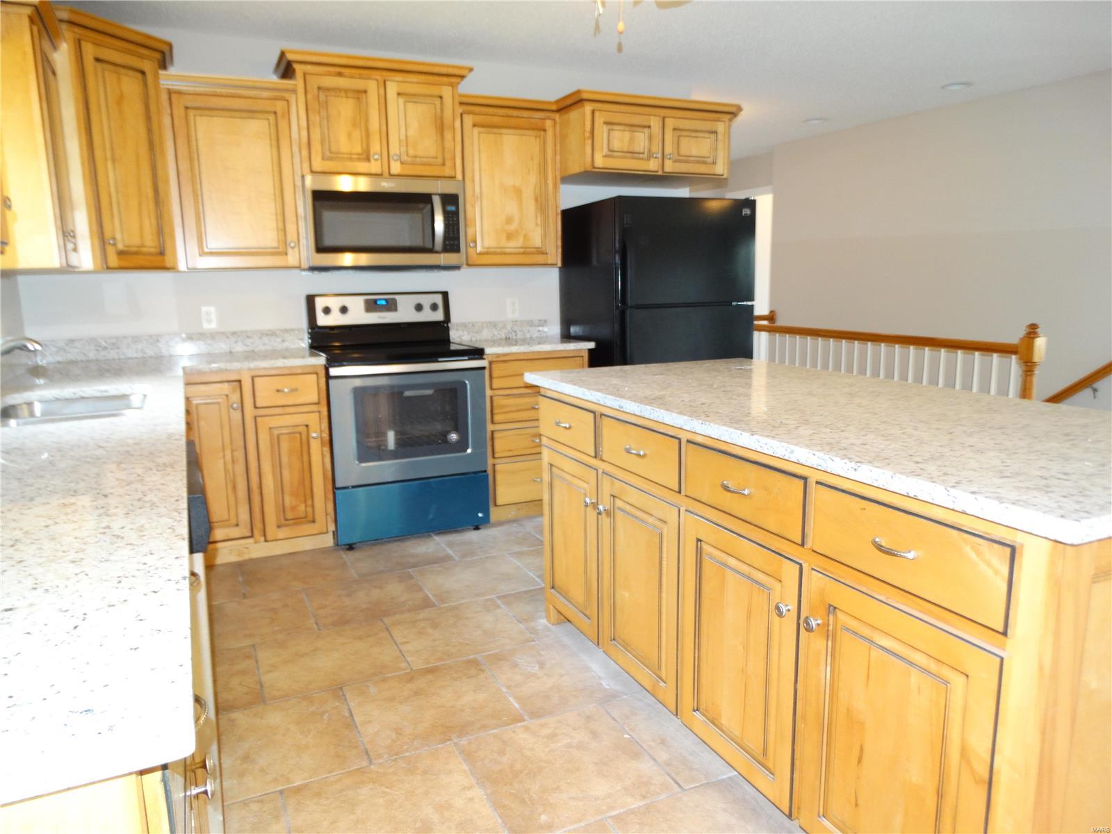 Melrose Place 5th - Residential