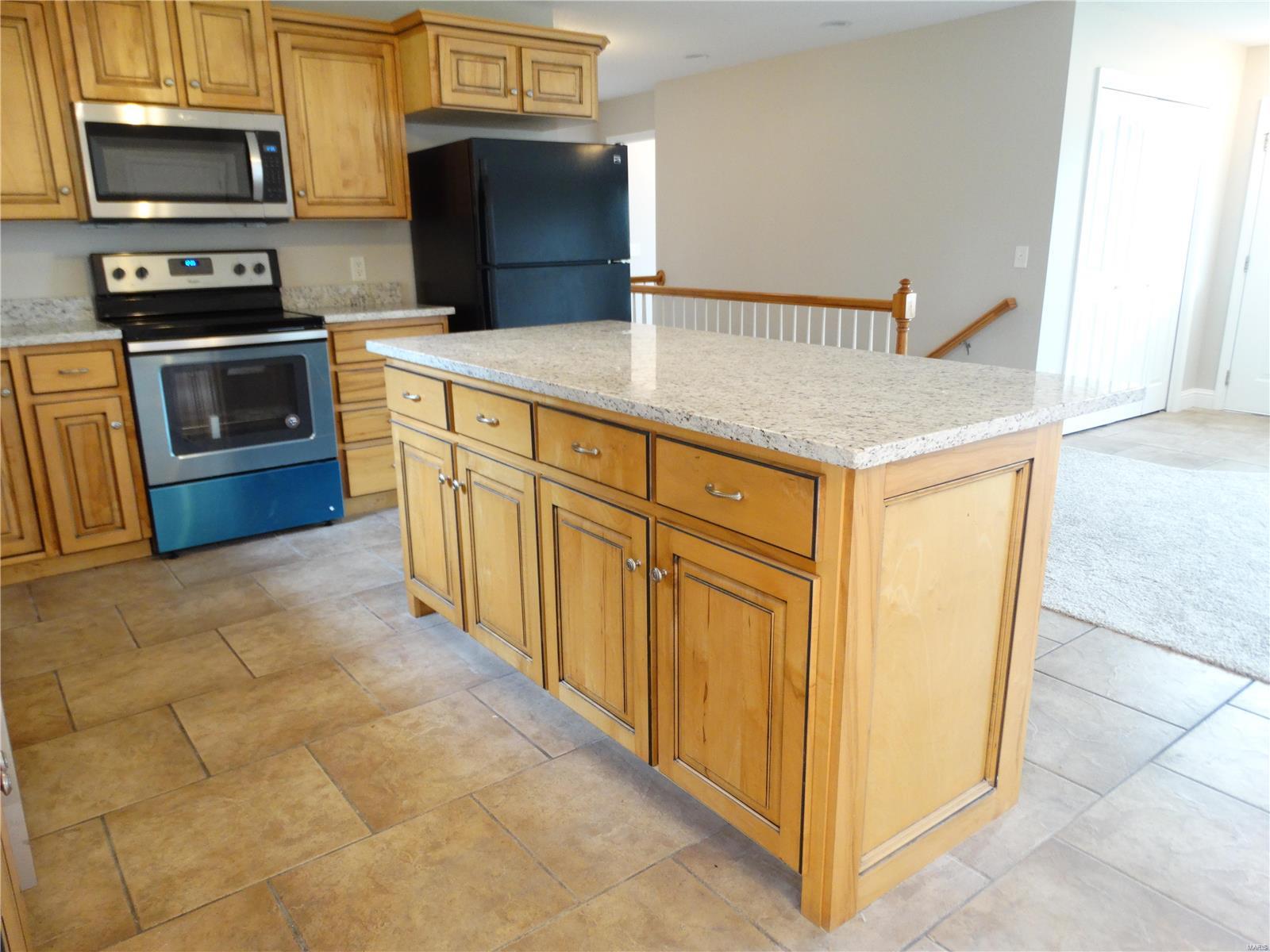 Melrose Place 5th - Residential