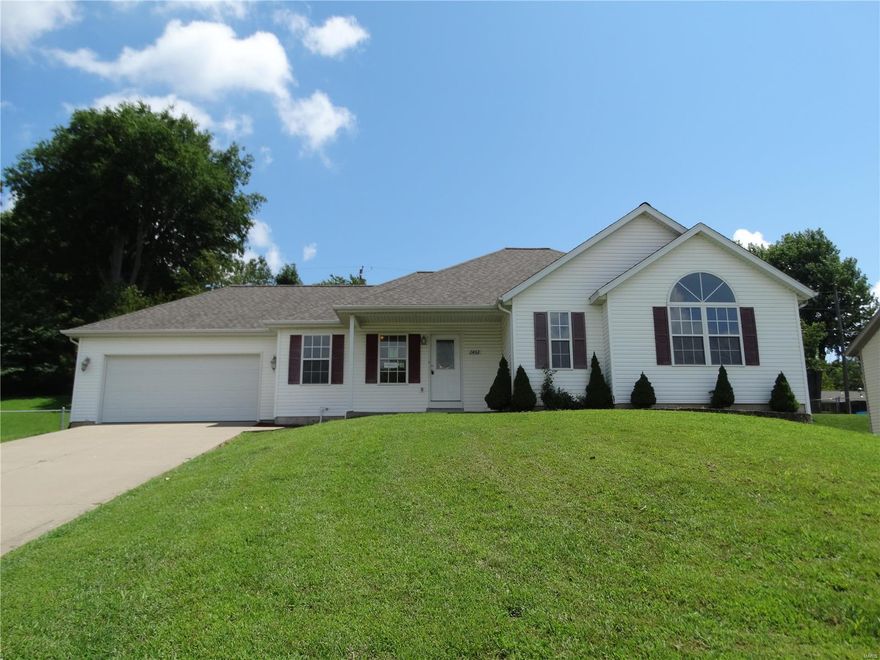 Ranch home with tons of updates! 4 bedrooms and 3.5 baths. All new flooring, freshly painted. Open floor plan. Kitchen is open to the living room and has new granite counter tops and appliances. The breakfast room walks out onto the back deck. Large master suite with full bath and walk in closet. Lower level has a large family room, bedroom and full bath bath.  This is a Fannie Mae HomePath property•HomePath® is proud to launch our HomePath Ready Buyer program, a comprehensive online homebuyer education course. First Time Homebuyers who complete this education course prior to their initial offer may request up to 3% closing cost assistance toward the purchase of a HomePath property and reimbursement of the HomePath Ready Buyer training cost. SpecialListingConditions: Foreclosure