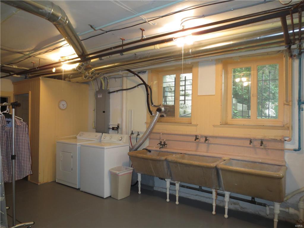 Bell Place - Residential