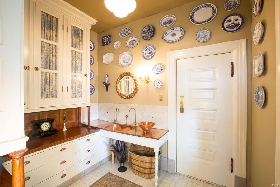 Bell Place - Residential