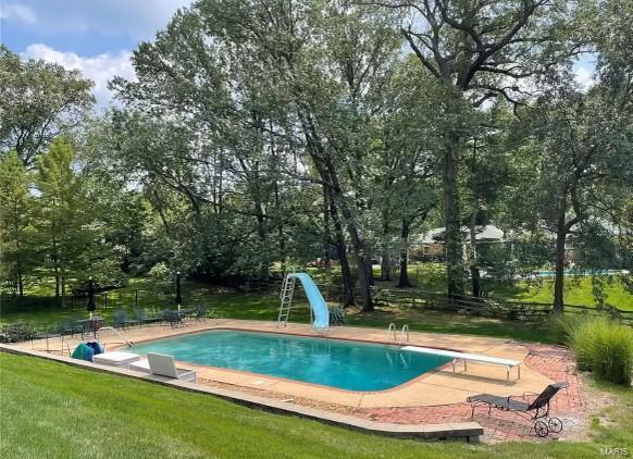 Steeplechase Lane - Residential