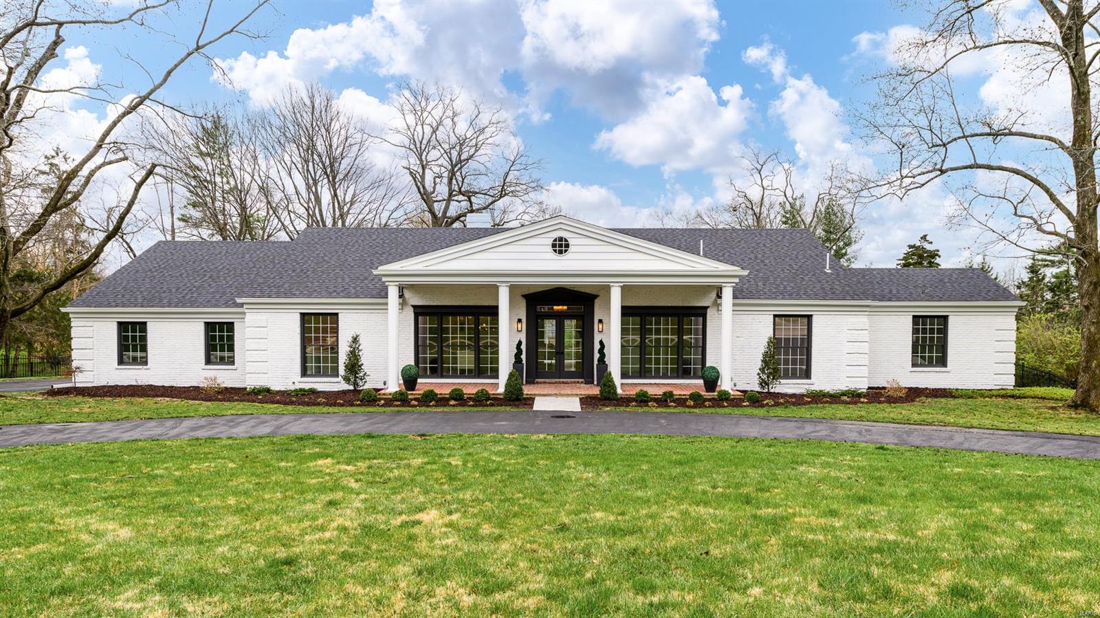 Steeplechase Lane - Residential