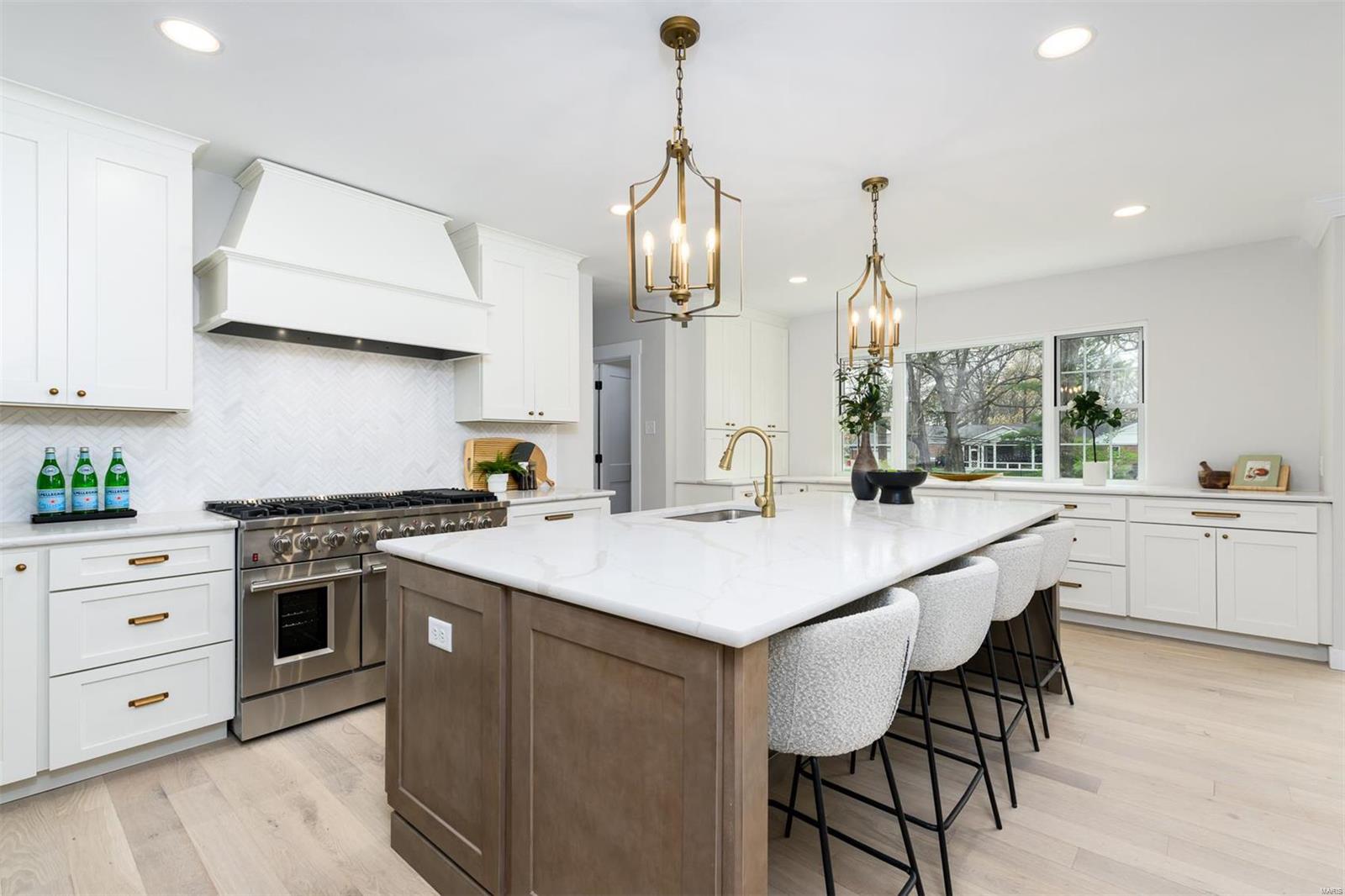 Steeplechase Lane - Residential