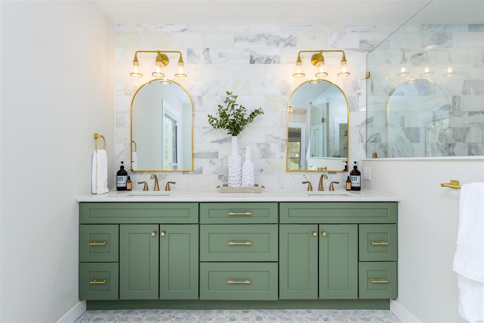 Steeplechase Lane - Residential