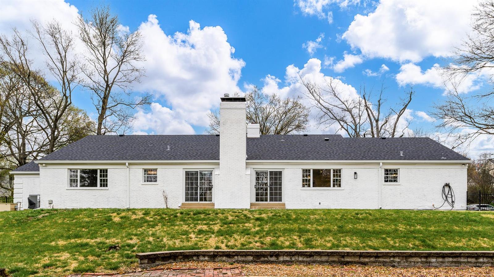 Steeplechase Lane - Residential